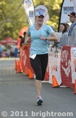 110410_zoozoom_5K_leonie_finish