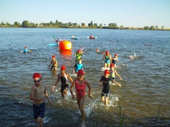 120708_tbf_kids_anna_swim